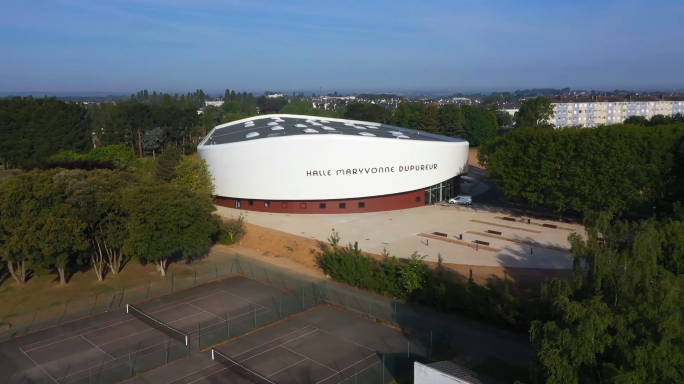 Salle d’athlétisme Maryvonne Dupureur